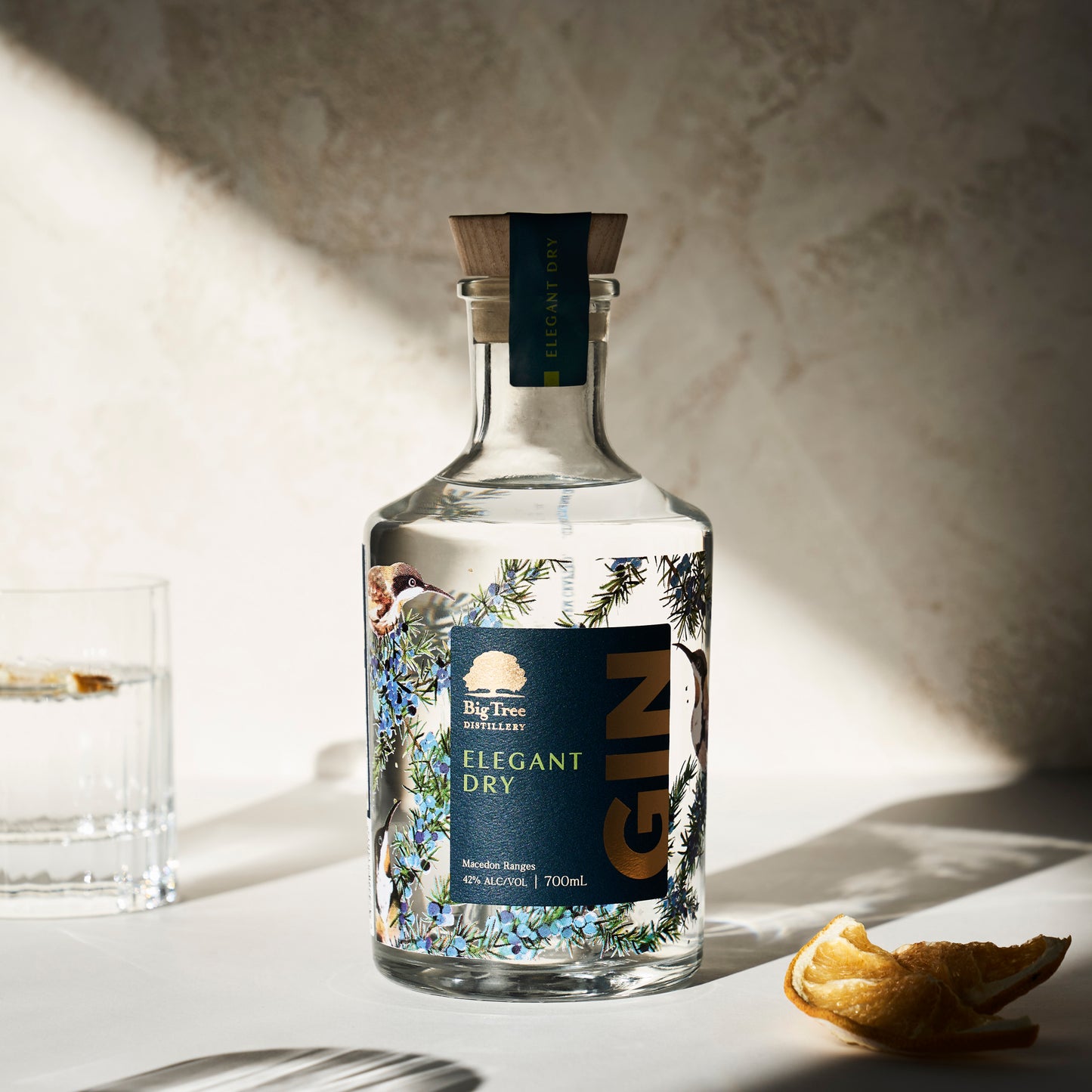 Elegant Dry Gin 700ml