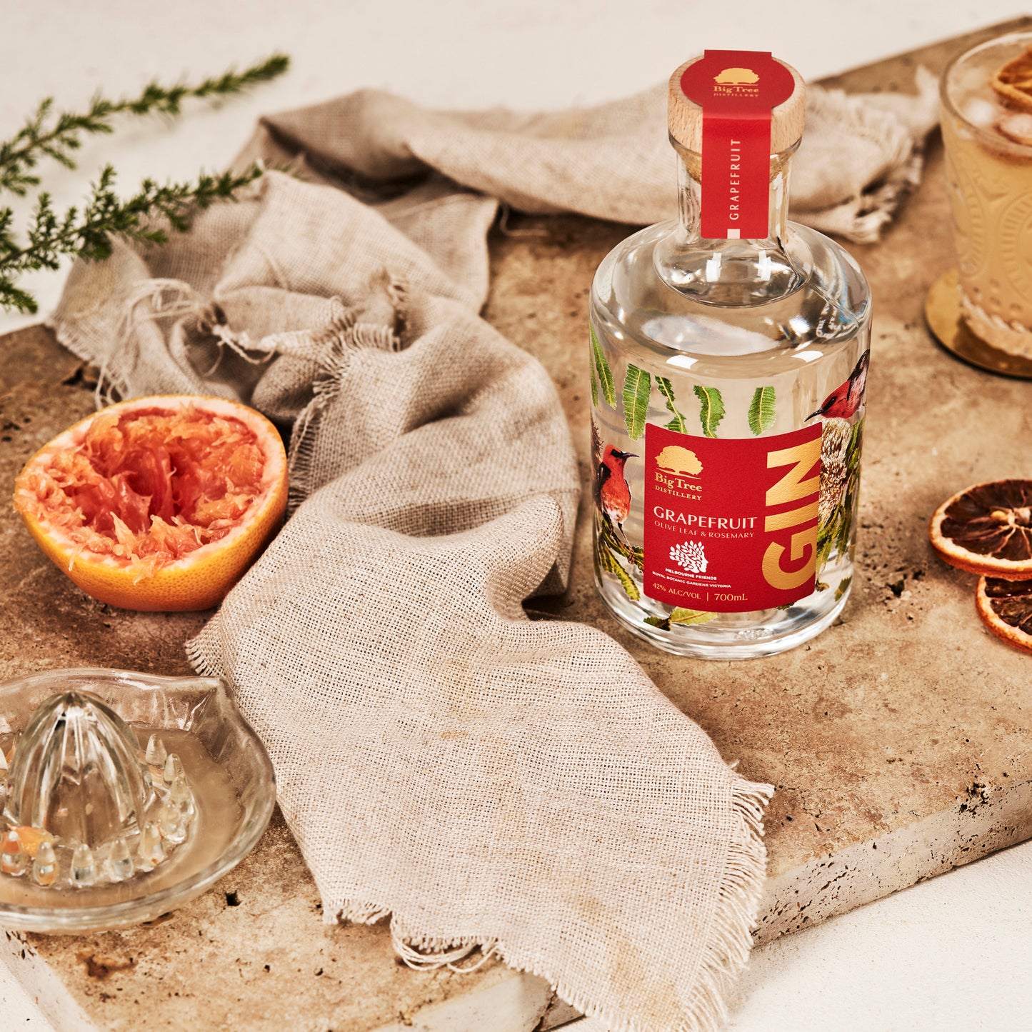 Grapefruit, Olive Leaf & Rosemary Gin 700ml