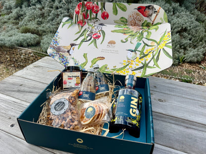 Father's Day Gift Boxes are HOT, HOT, HOT! (Just add your favourite Big Tree 700ml bottle of gin)